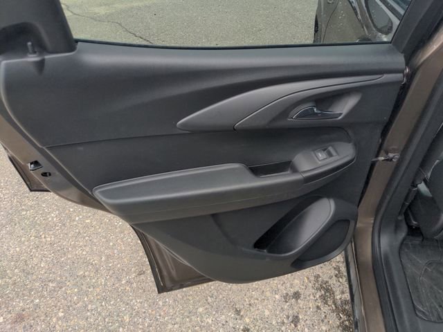 Used 2021 Chevrolet TrailBlazer ACTIV w/ Sun and Liftgate Package AWD/4WD image 13