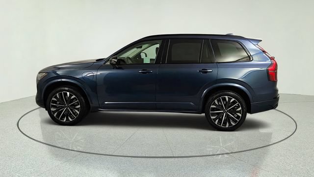 New 2026 Volvo XC90 T8 Ultra w/ Protection Package AWD/4WD image 4