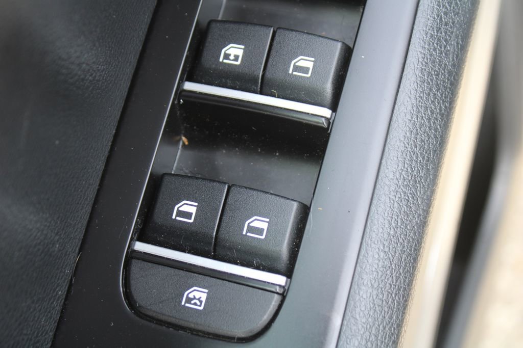 Used 2021 Kia Soul LX image 19