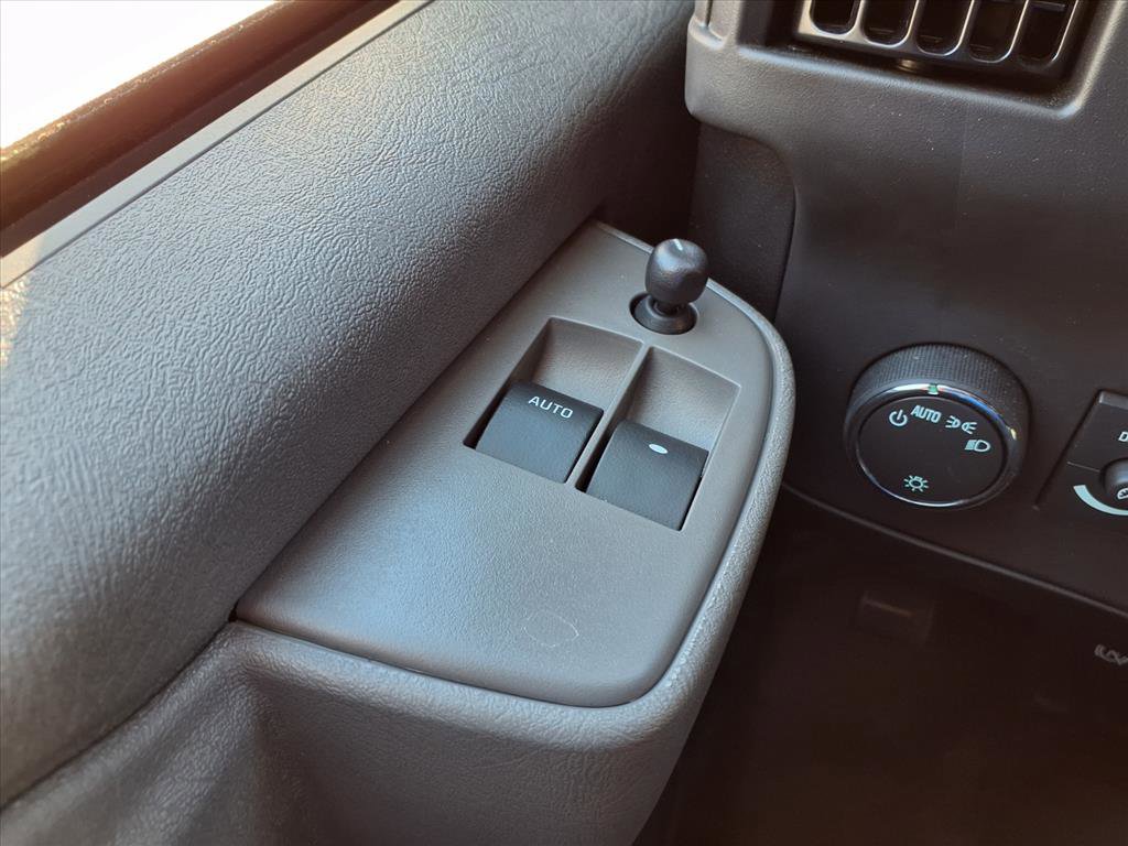 New 2025 GMC Savana 2500 Extended w/ Driver Convenience Package RWD image 13