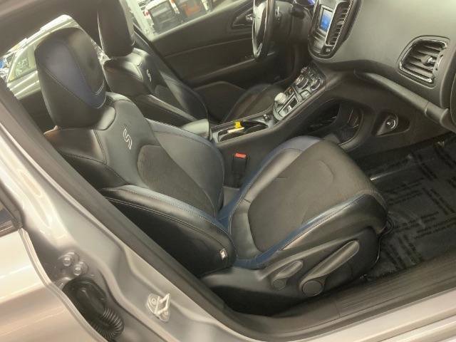 Used 2016 Chrysler 200 S image 14