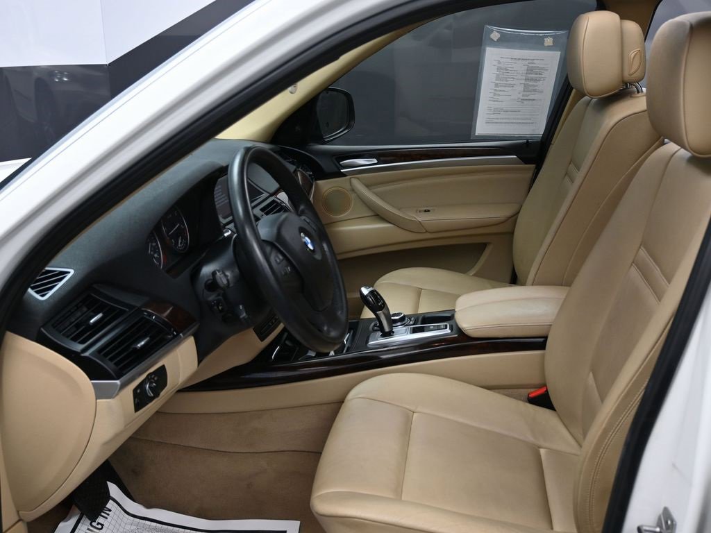 Used 2012 BMW X5 xDrive35d image 17