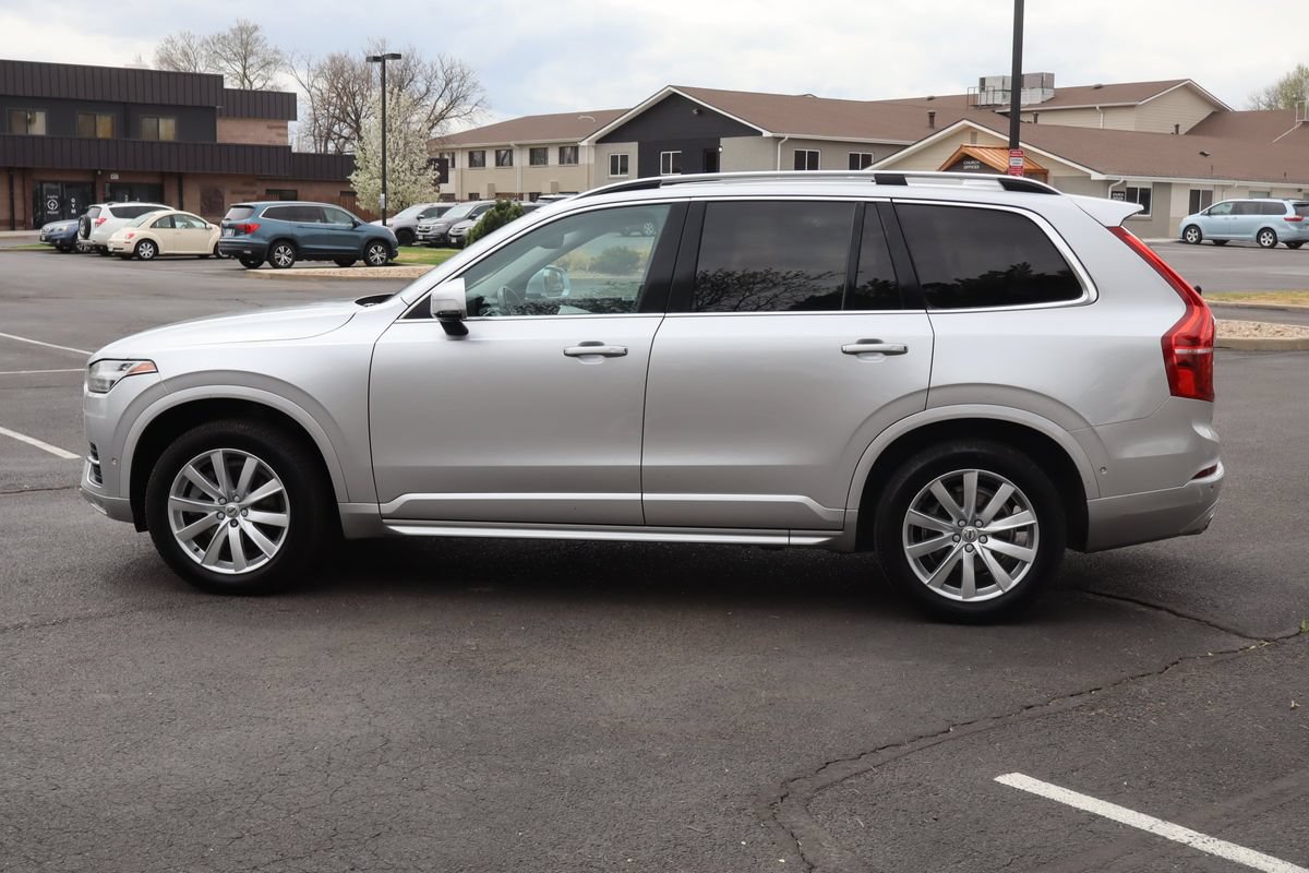 Used 2018 Volvo XC90 T6 Momentum w/ Convenience Package AWD/4WD image 9