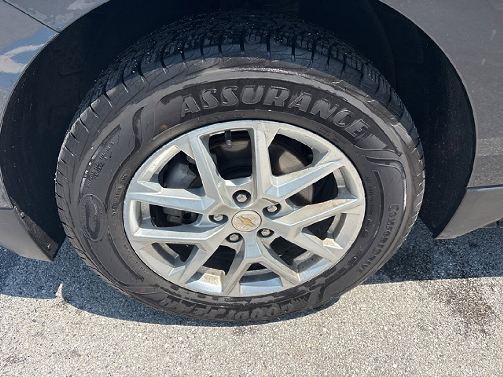 Used 2022 Chevrolet Equinox LT AWD/4WD image 17