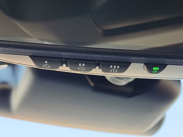 Certified 2025 Subaru Crosstrek 2.0i image 21