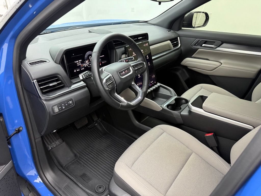 Used 2025 GMC Terrain Elevation AWD/4WD image 18