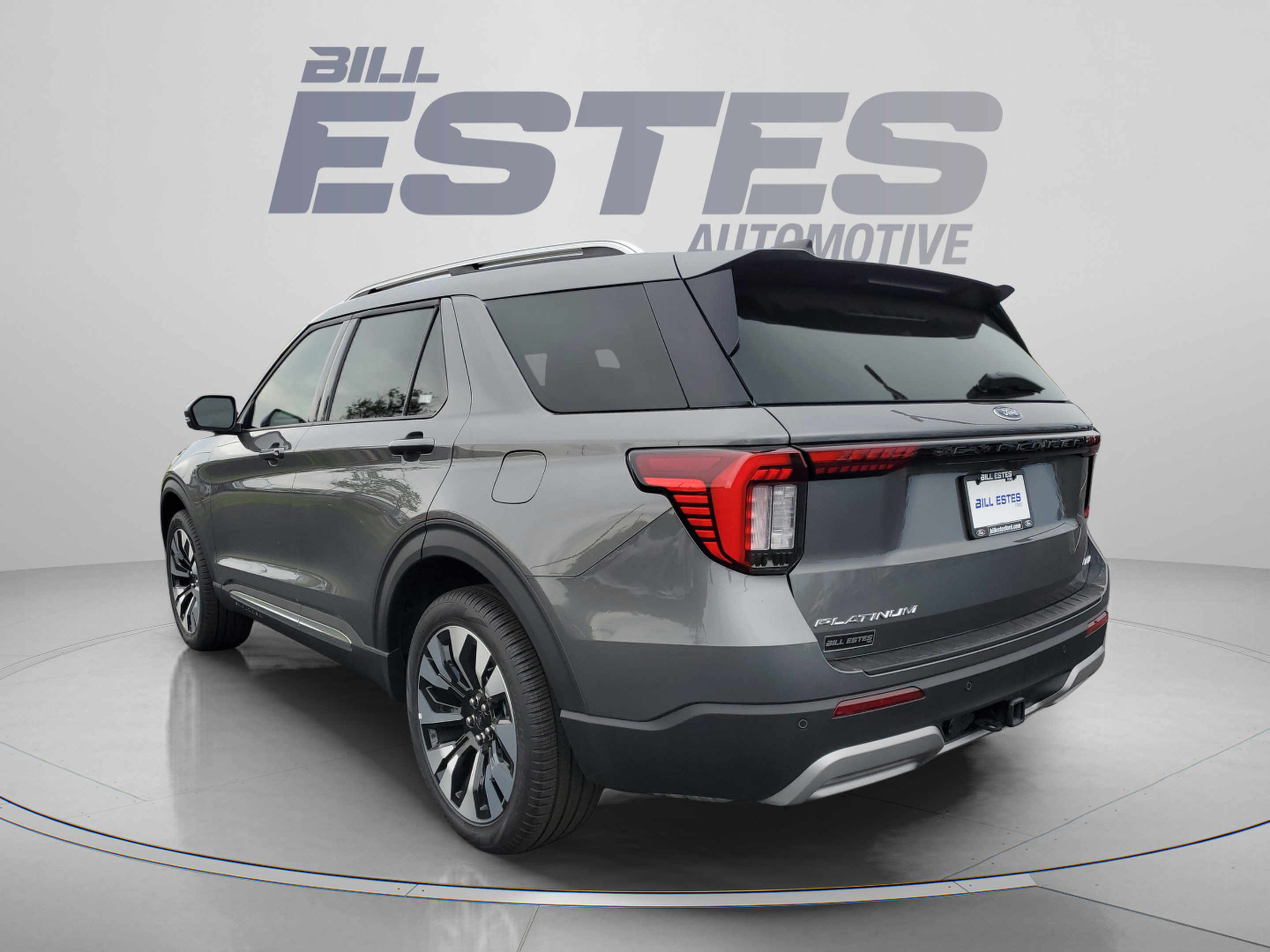 New 2026 Ford Explorer Platinum w/ LUX Leather Package AWD/4WD image 2