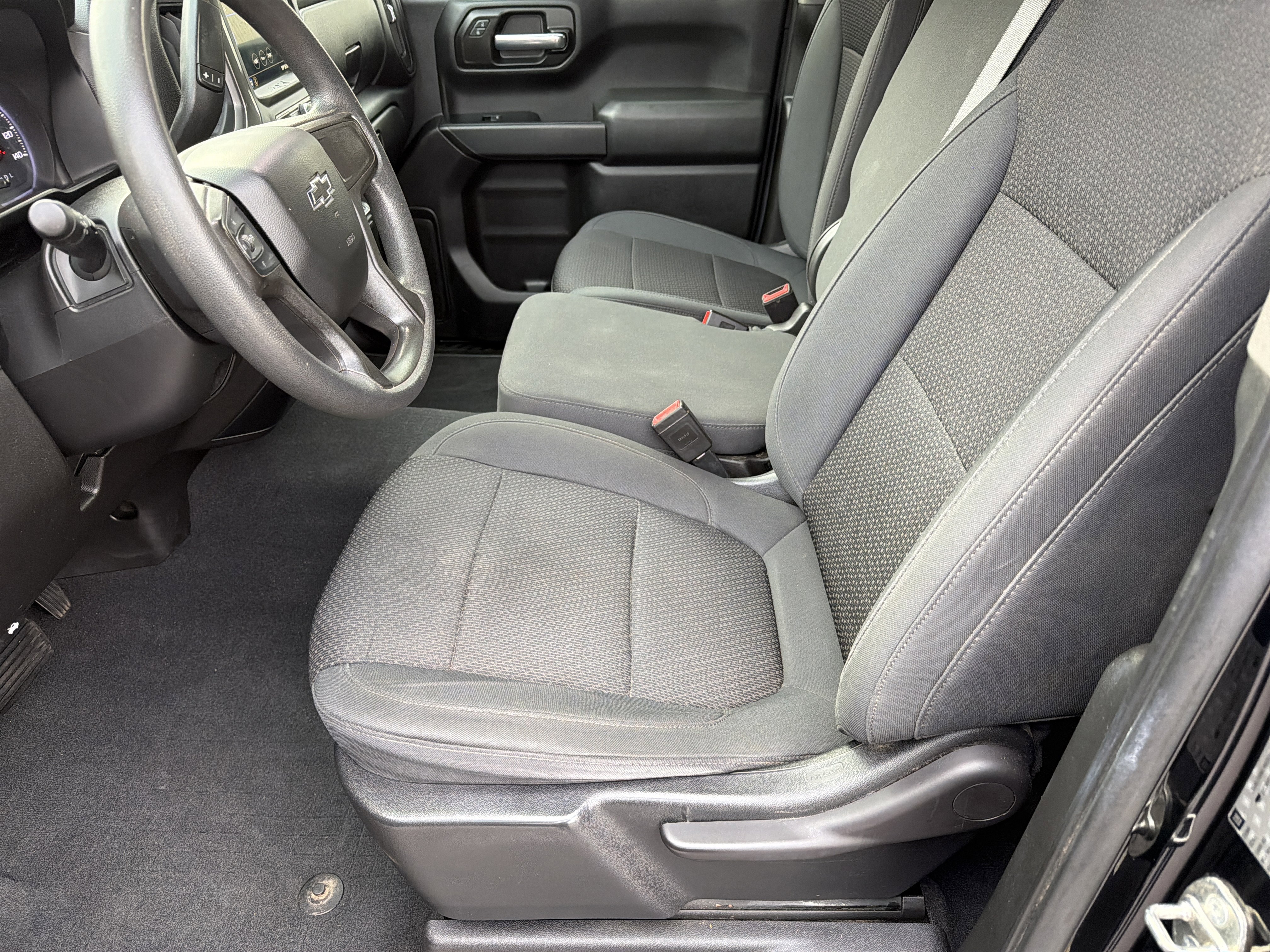 Used 2019 Chevrolet Silverado 1500 Custom Trail Boss w/ Custom Convenience Package image 10