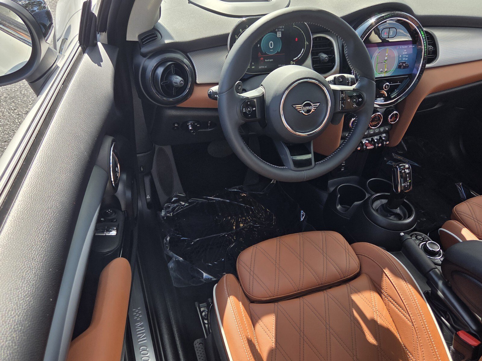 Certified 2024 MINI Cooper S FWD image 12