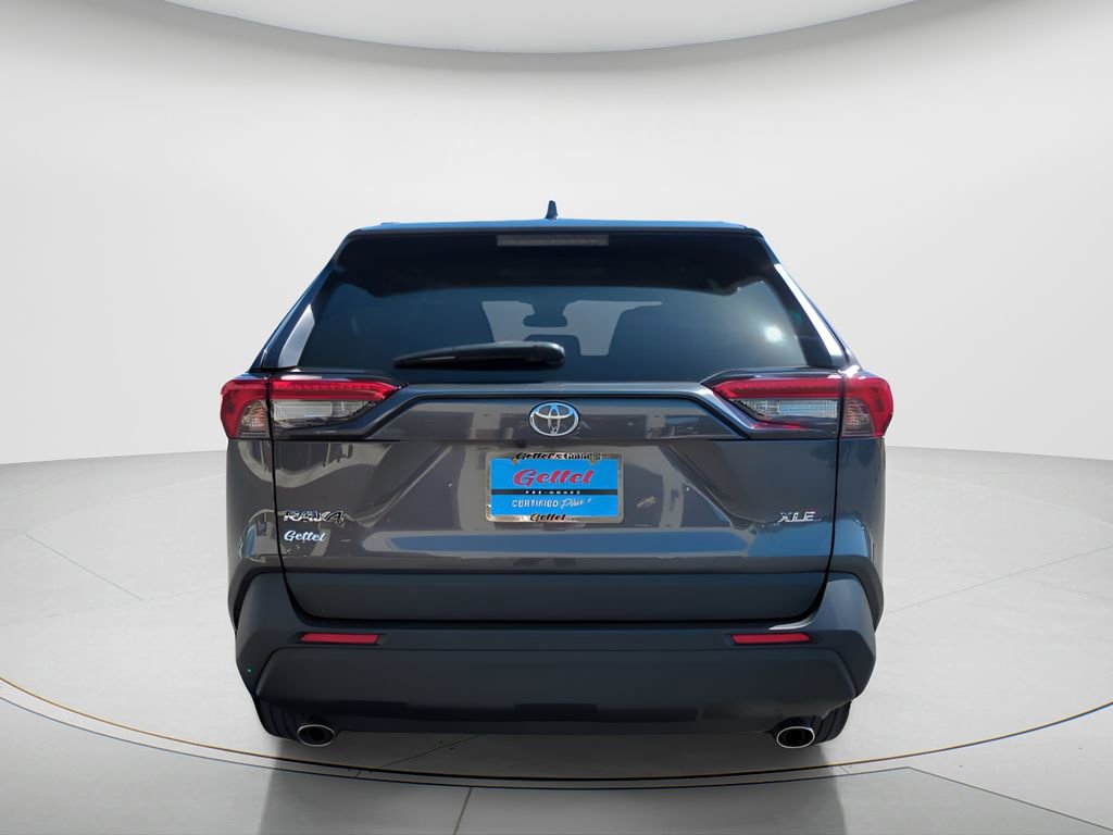 Used 2023 Toyota RAV4 XLE w/ Convenience Package image 6