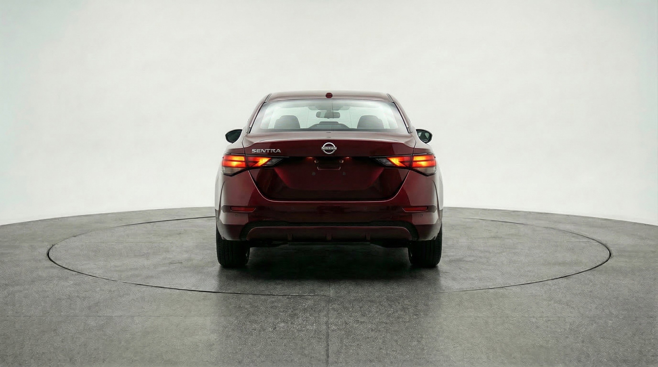 Used 2025 Nissan Sentra SV FWD image 7