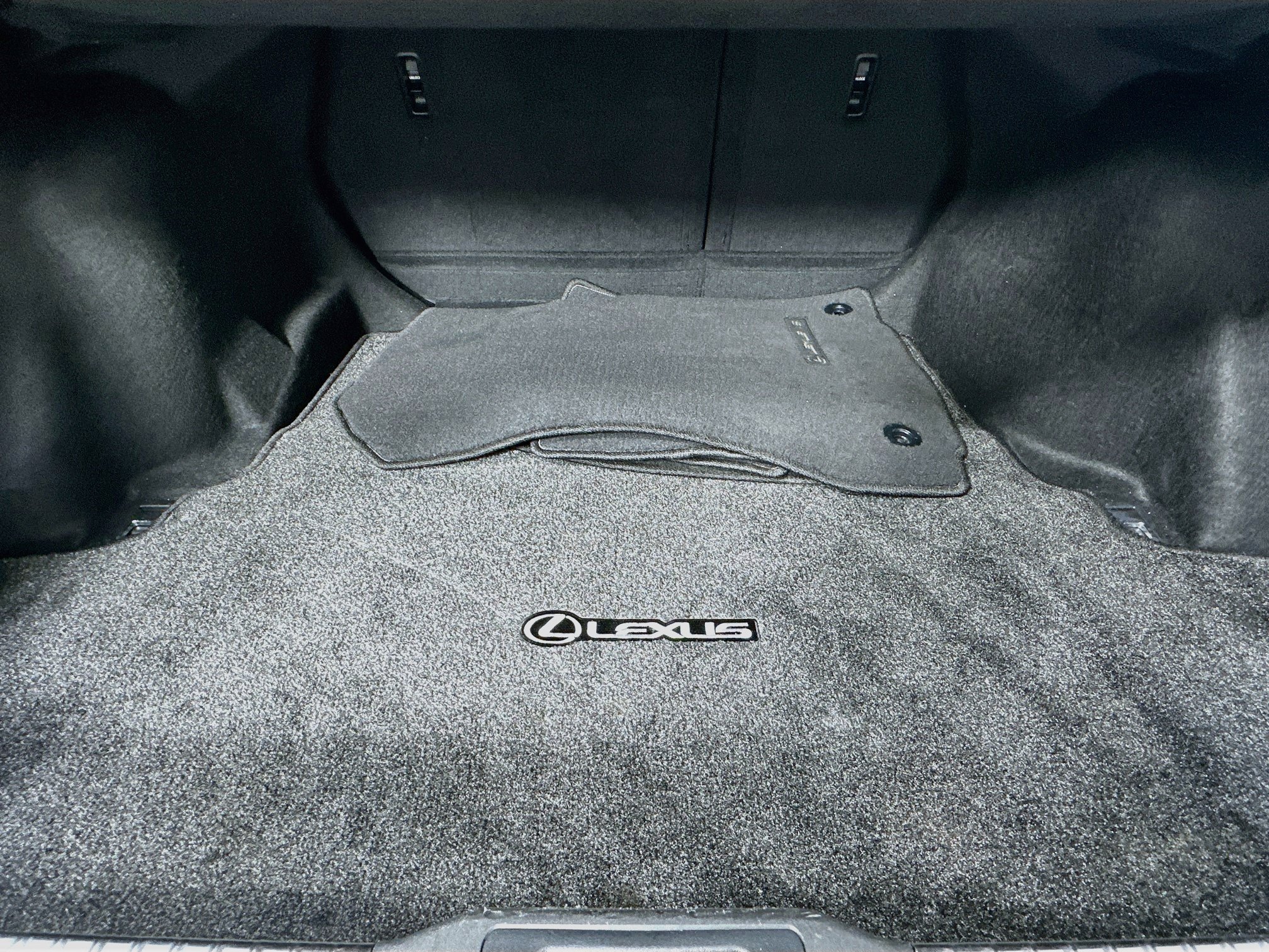 Used 2022 Lexus IS 350 F Sport RWD image 26