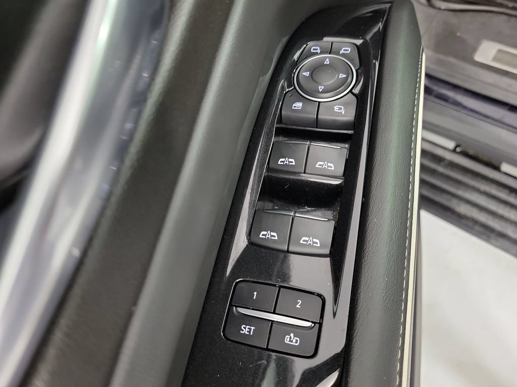 Used 2022 Cadillac Escalade Sport w/ Touring Package AWD/4WD image 21