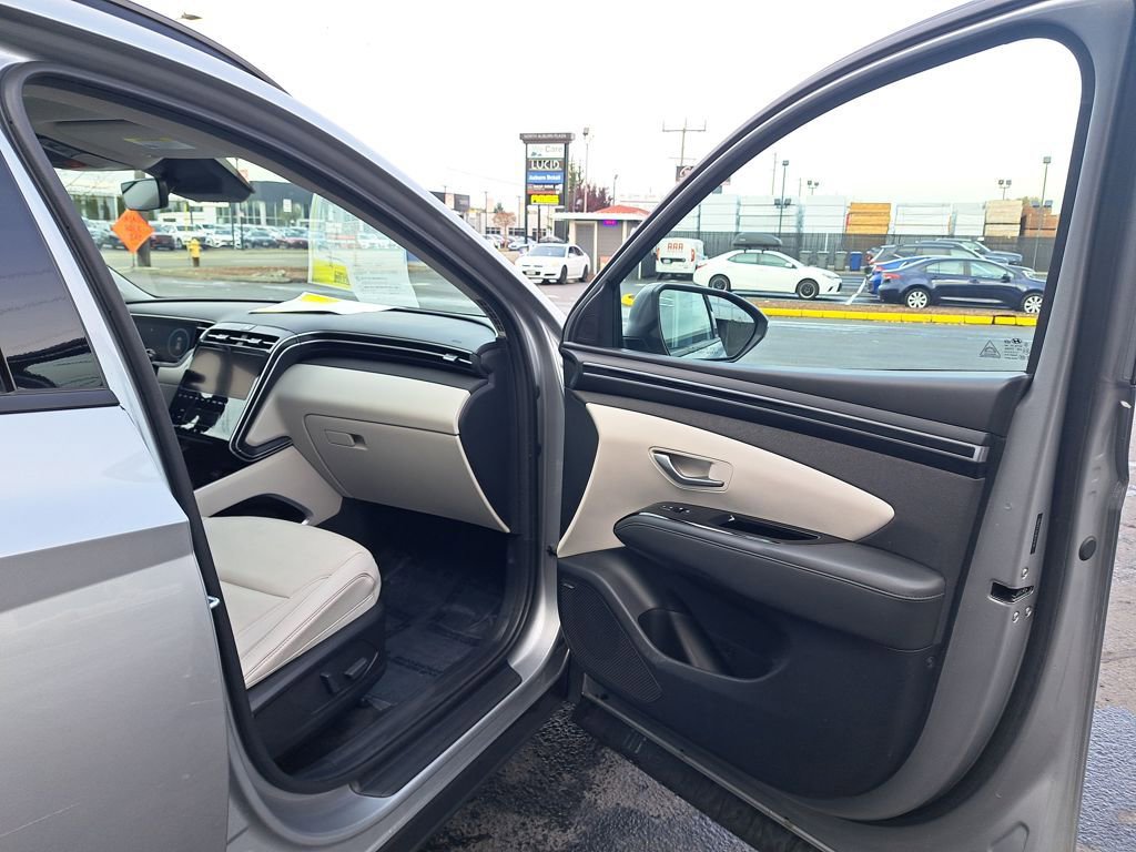 Used 2024 Hyundai Tucson Limited image 17