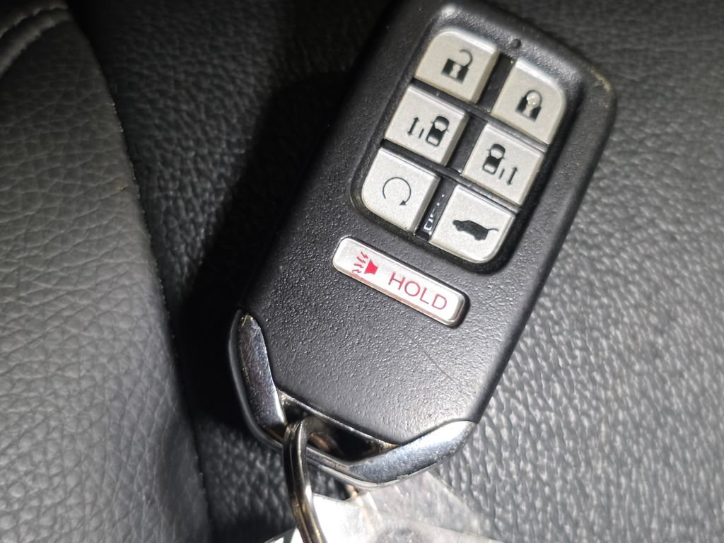 Used 2021 Honda Odyssey EX-L image 32