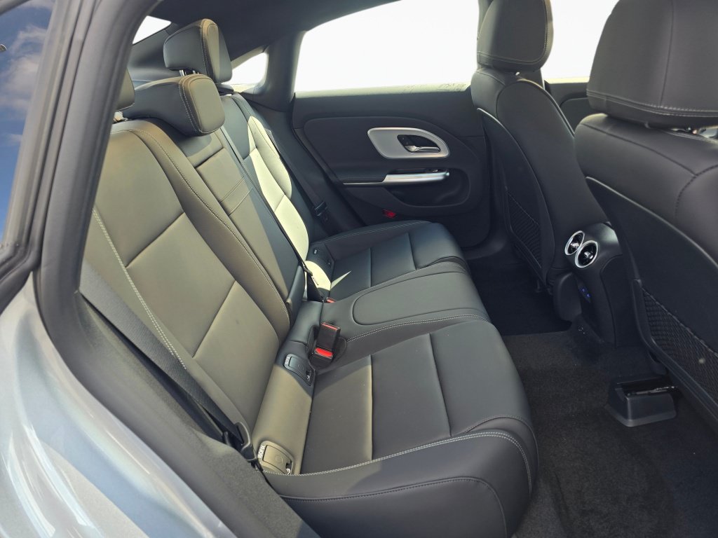 New 2027 Mercedes-Benz CLA 220 image 21