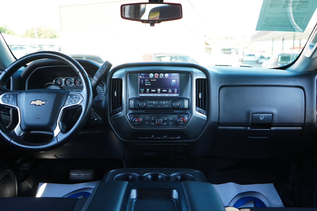 Used 2018 Chevrolet Silverado 1500 LT w/ All Star Edition AWD/4WD image 9