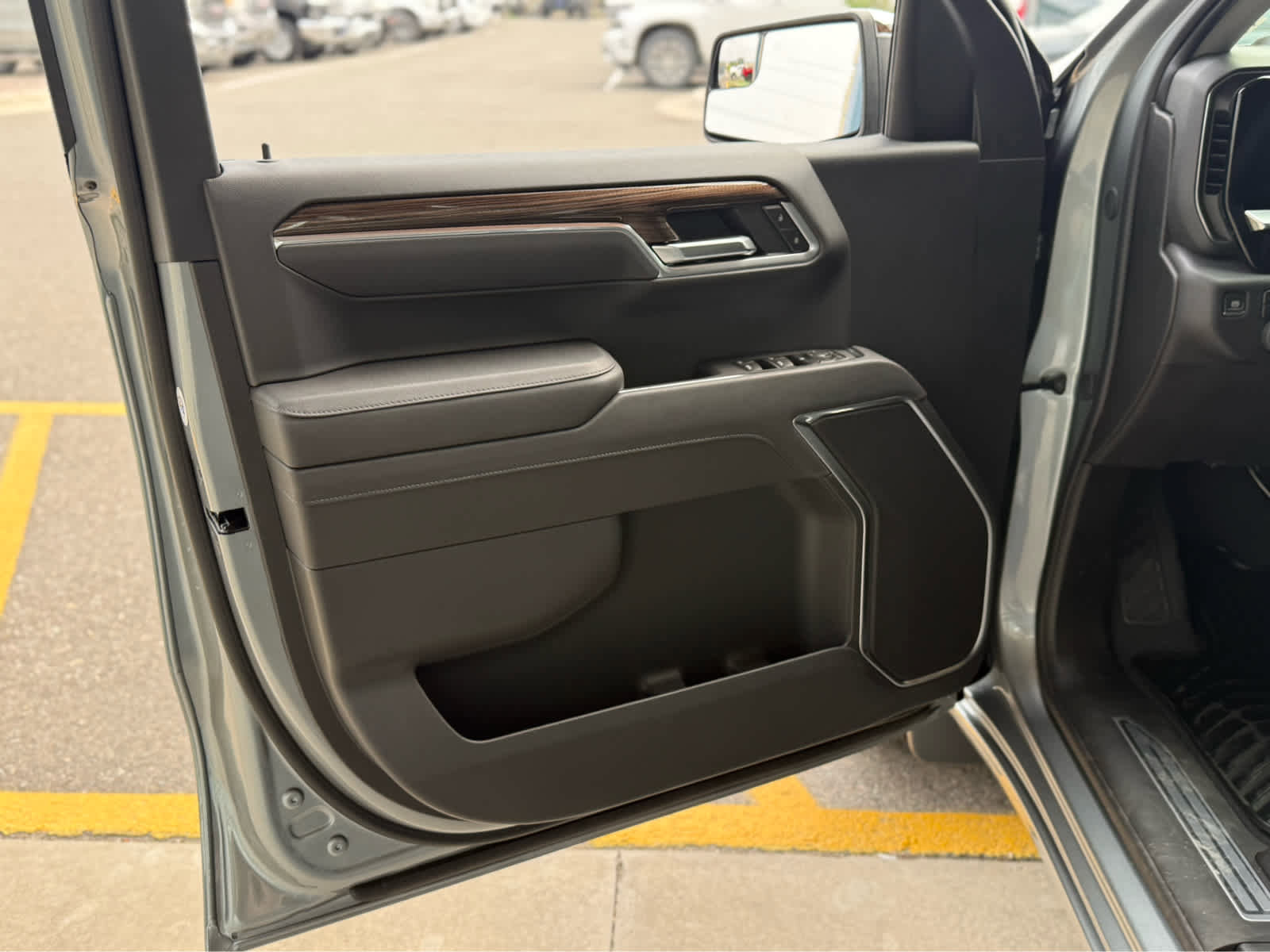 New 2026 Chevrolet Silverado 1500 LT image 15