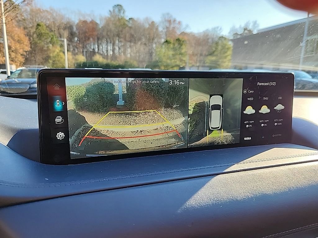 Used 2023 Genesis GV80 3.5T w/ Prestige Package image 11