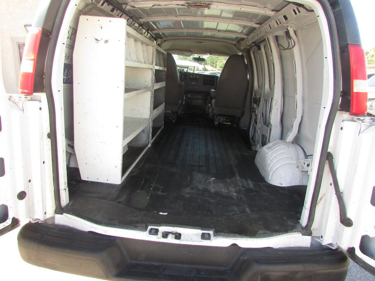 Used 2012 Chevrolet Express 1500 image 13