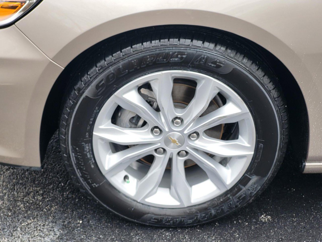 Used 2025 Chevrolet Malibu LT image 8