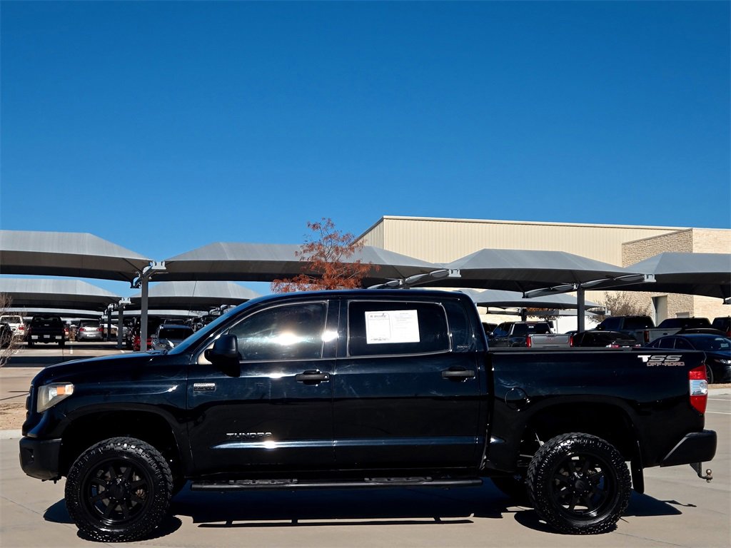 Used 2017 Toyota Tundra SR5 image 4
