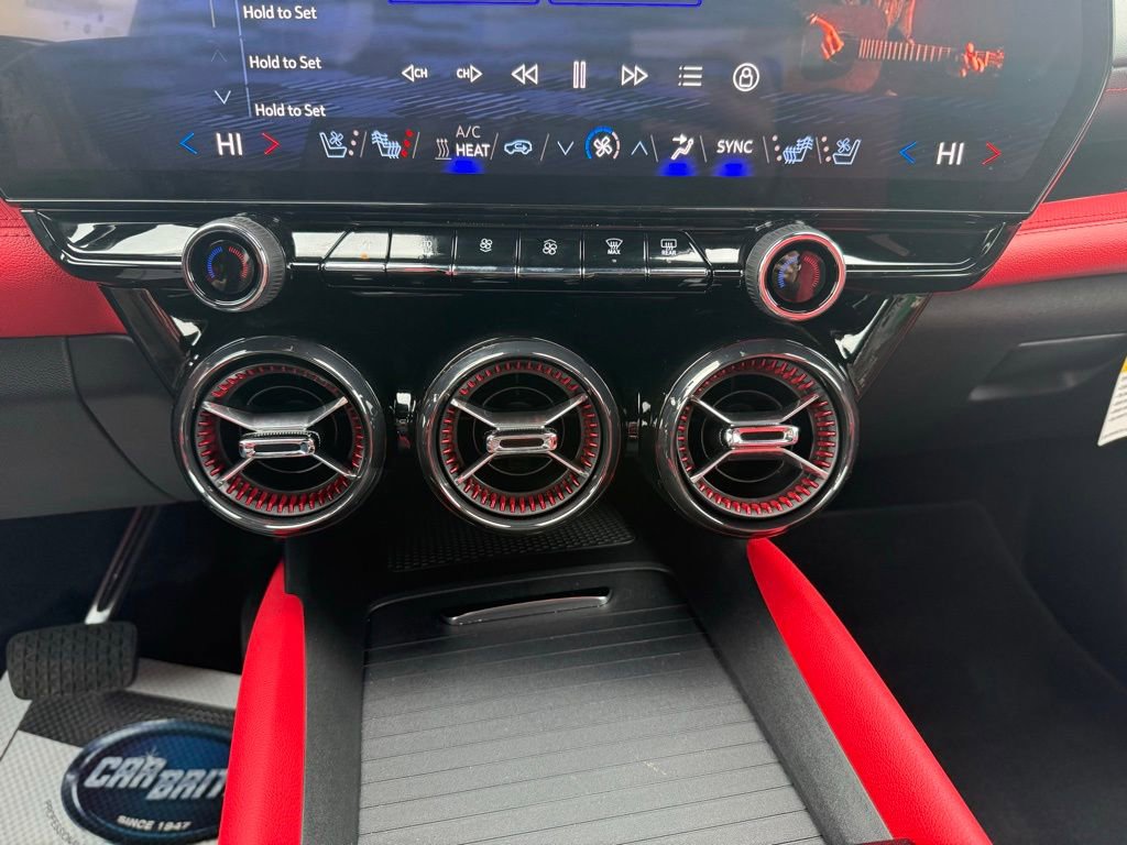 Used 2024 Chevrolet Blazer EV RS image 39