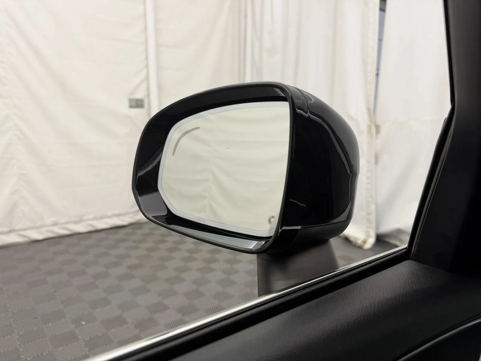 Used 2019 Volvo XC90 T6 Momentum w/ Protection Package Premier AWD/4WD image 20