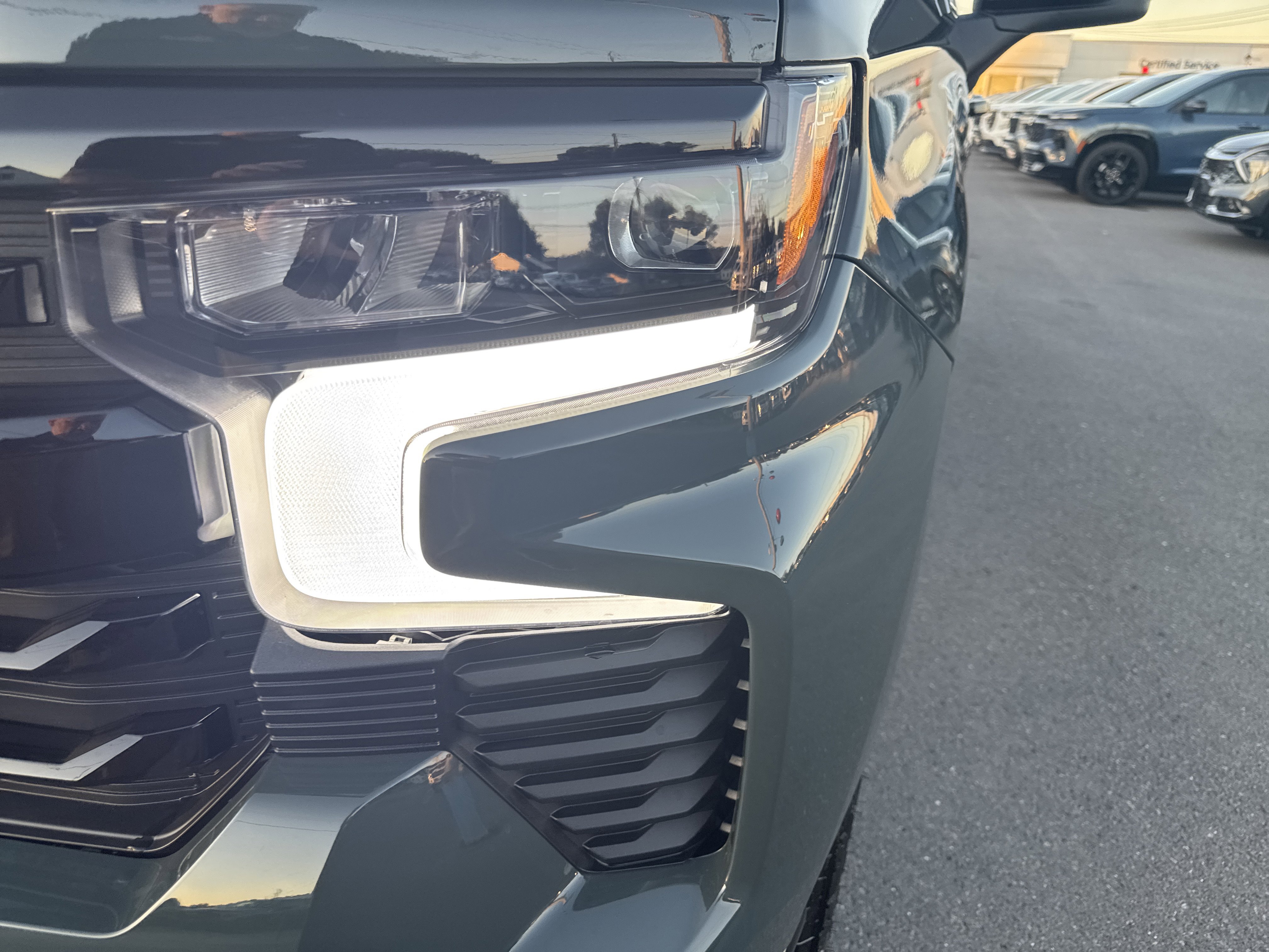 New 2026 Chevrolet Silverado 1500 LT Trail Boss w/ Dark Appearance Package image 9