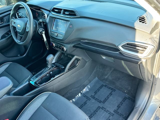 Used 2021 Chevrolet TrailBlazer LS image 26