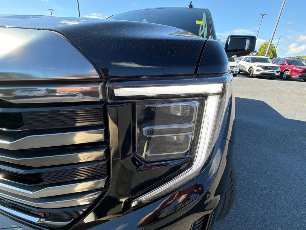 Used 2024 GMC Sierra 1500 AT4 w/ Technology Package AWD/4WD image 29