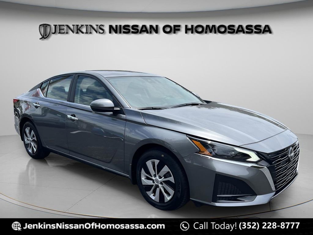 New 2025 Nissan Altima 2.5 S FWD image 11