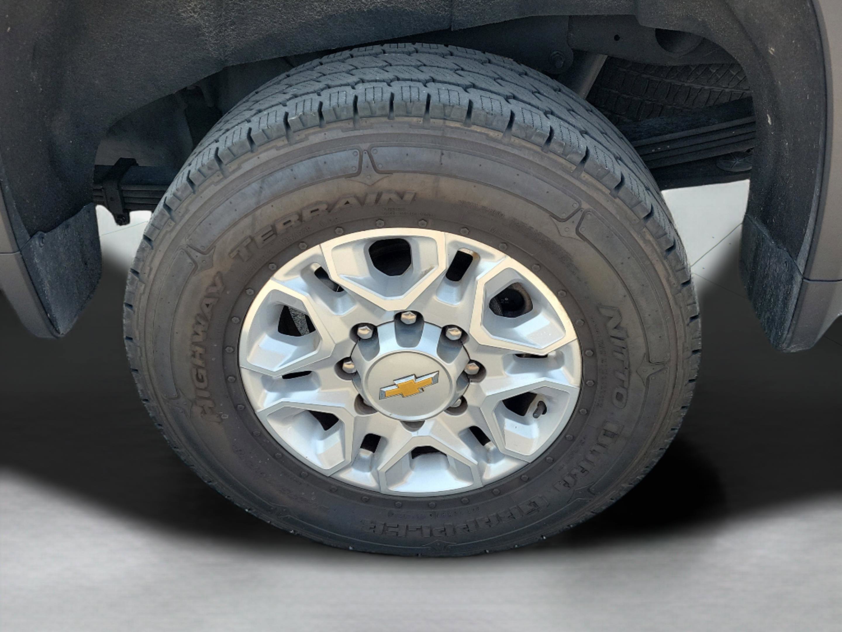 Used 2023 Chevrolet Silverado 2500 LTZ image 29