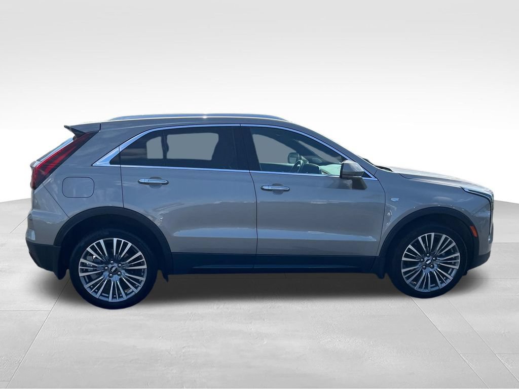 Used 2024 Cadillac XT4 Premium Luxury w/ Active Safety Package AWD/4WD image 6