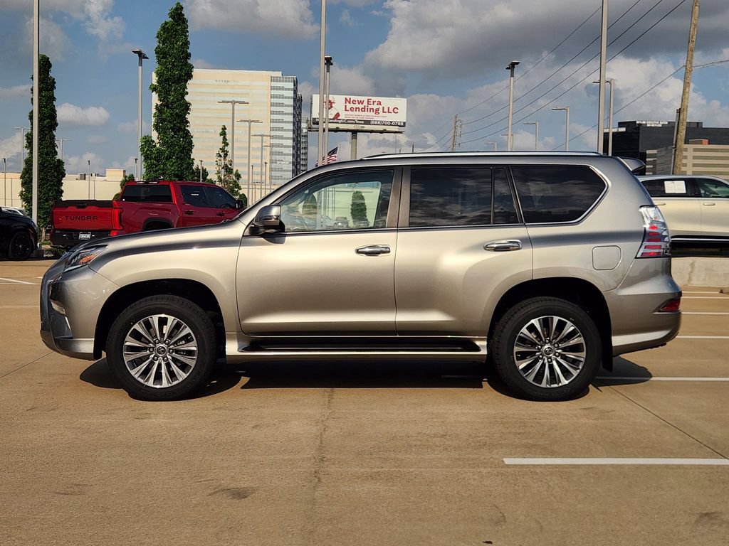 Certified 2023 Lexus GX 460 Luxury w/ Accessory Package AWD/4WD image 4