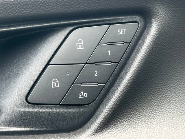 New 2027 Chevrolet Equinox RS w/ Safety and Technology Package AWD/4WD image 16