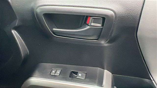 Certified 2022 Toyota Tacoma SR5 image 30