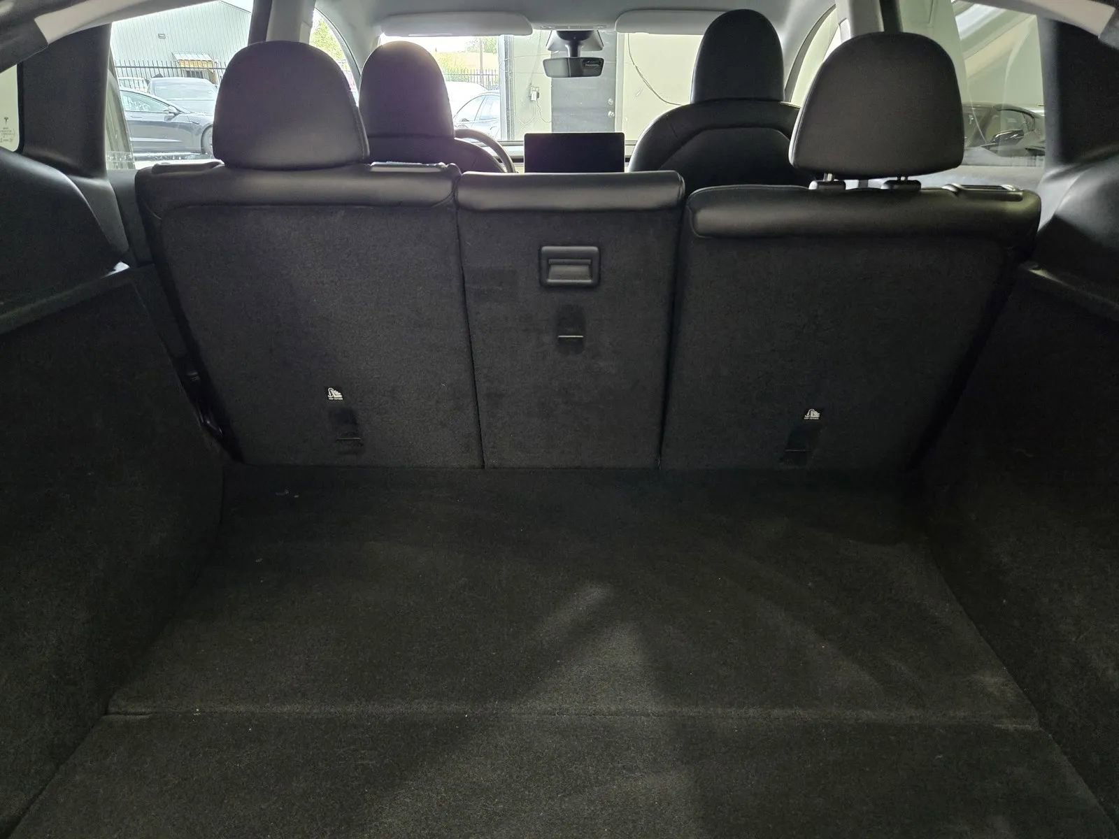 Used 2023 Tesla Model Y Long Range image 10