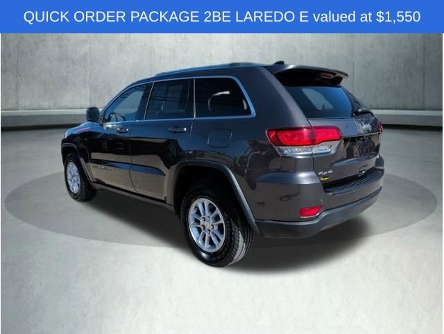 Used 2020 Jeep Grand Cherokee Laredo image 3