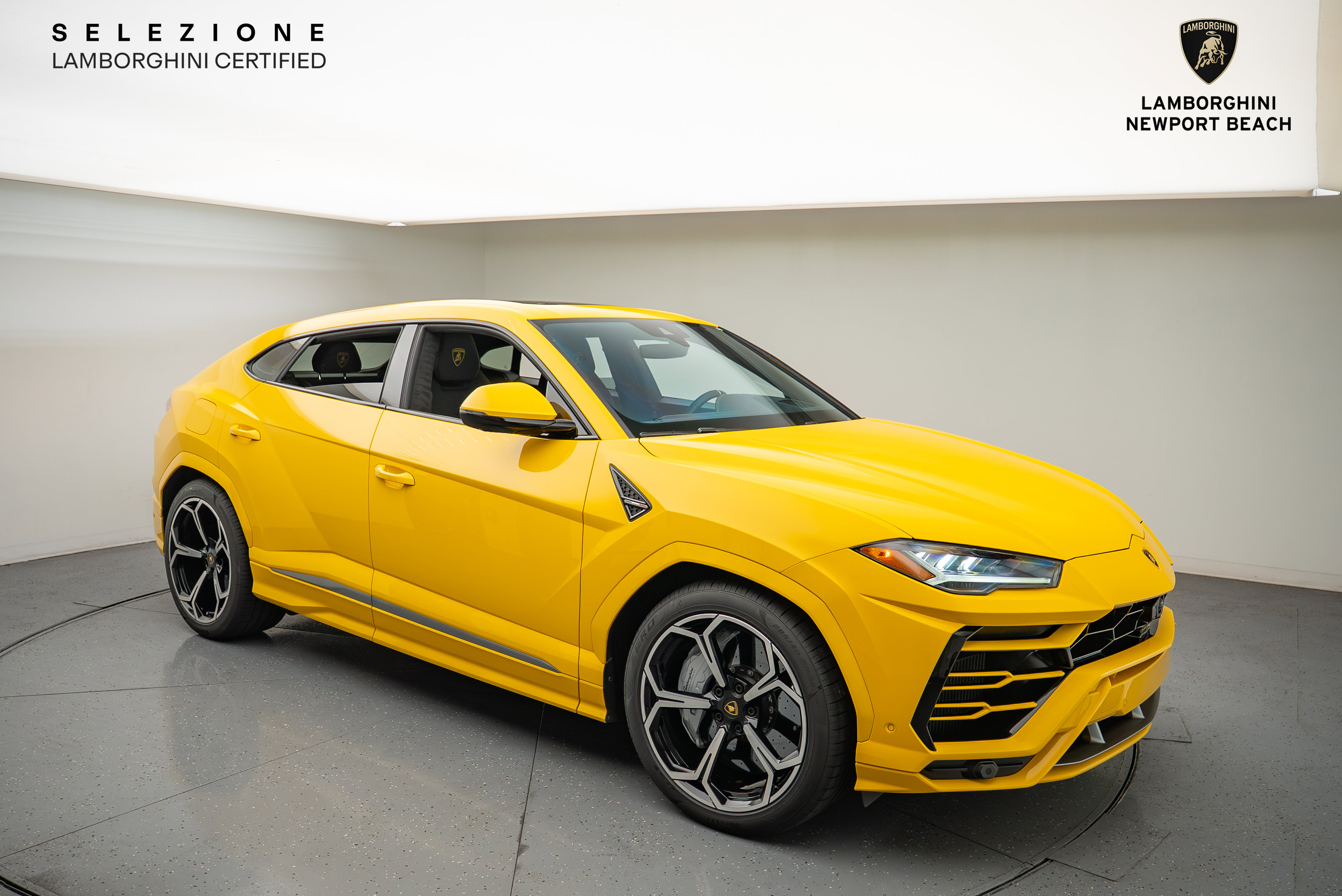 Used 2022 Lamborghini Urus