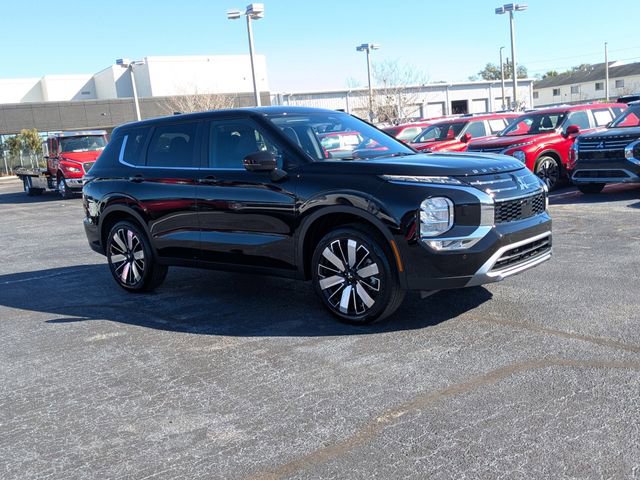 New 2026 Mitsubishi Outlander SE FWD image 4