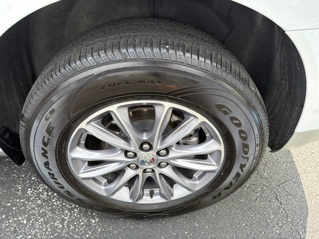 Certified 2024 Buick Enclave Essence w/ Trailering Package, 5000 lbs. AWD/4WD image 9