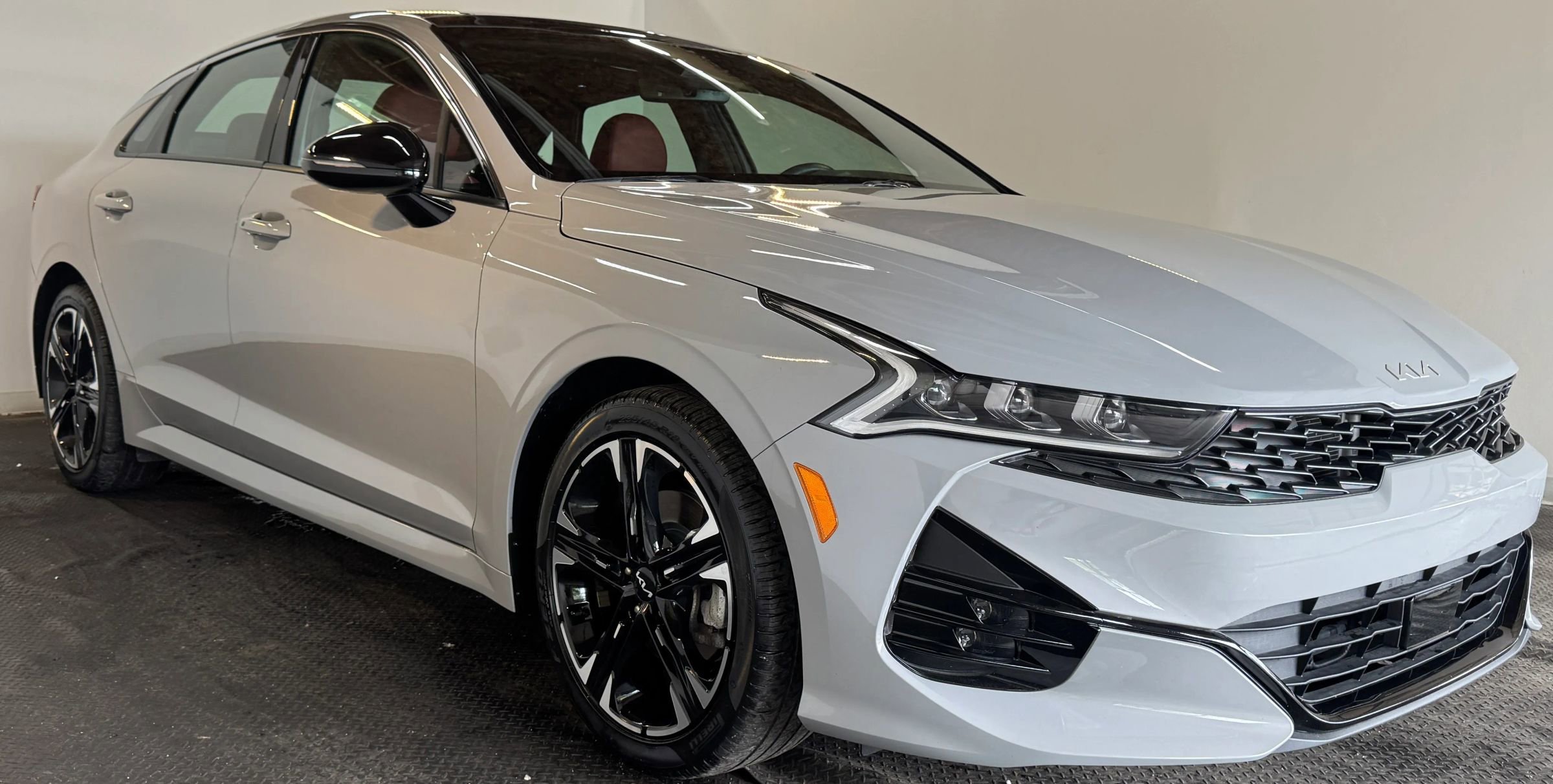 Used 2023 Kia K5 GT-Line image 4