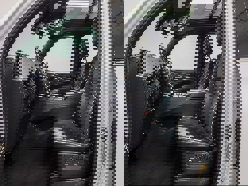 Used 2023 Cadillac Escalade Premium Luxury image 14