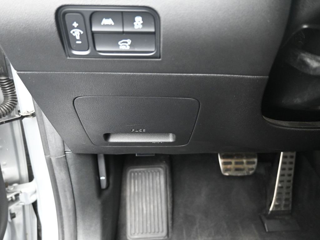 Used 2022 Kia Sorento SX Prestige w/ Rust Color Package image 16