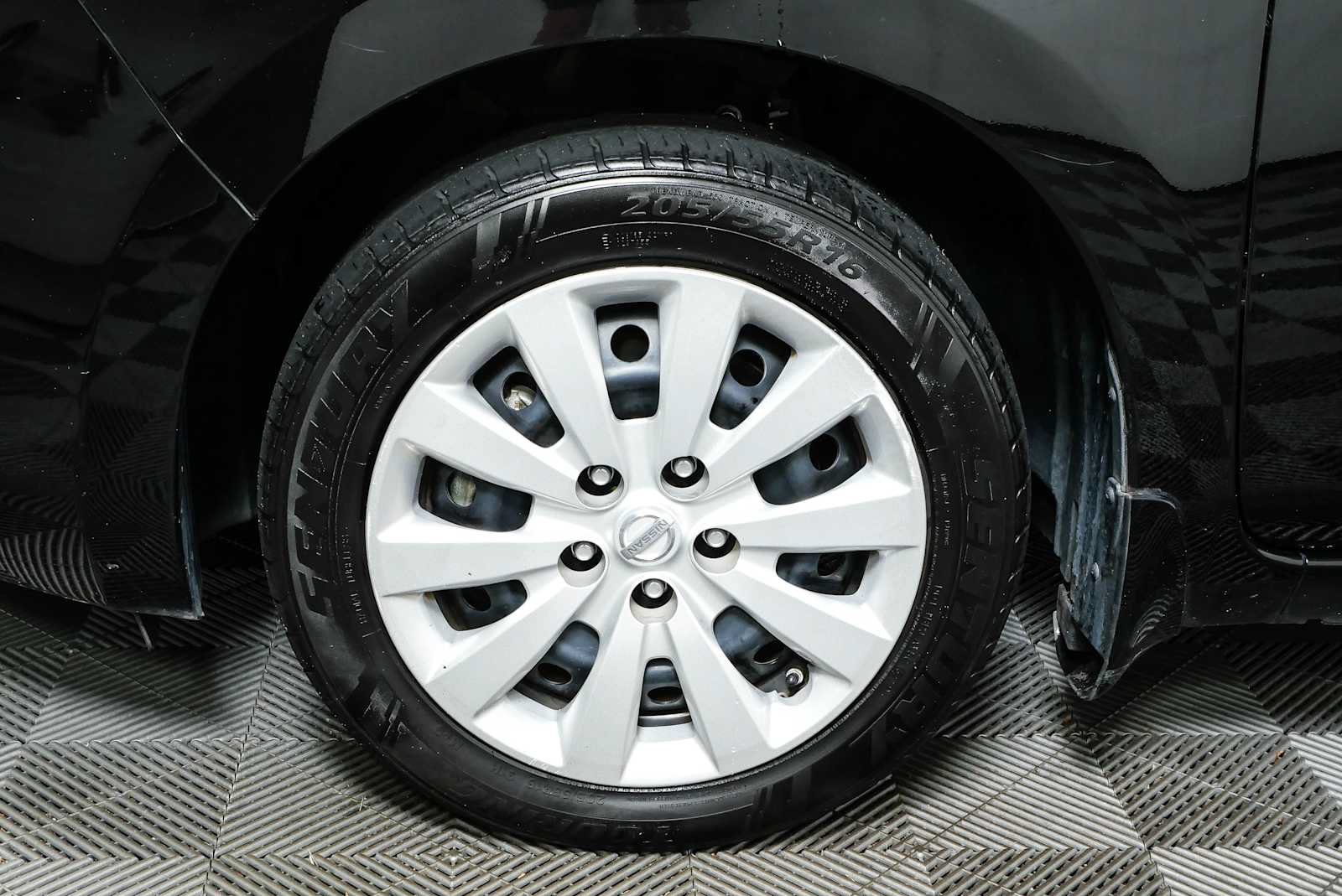 Used 2017 Nissan Leaf S w/ Charge Package FWD image 33