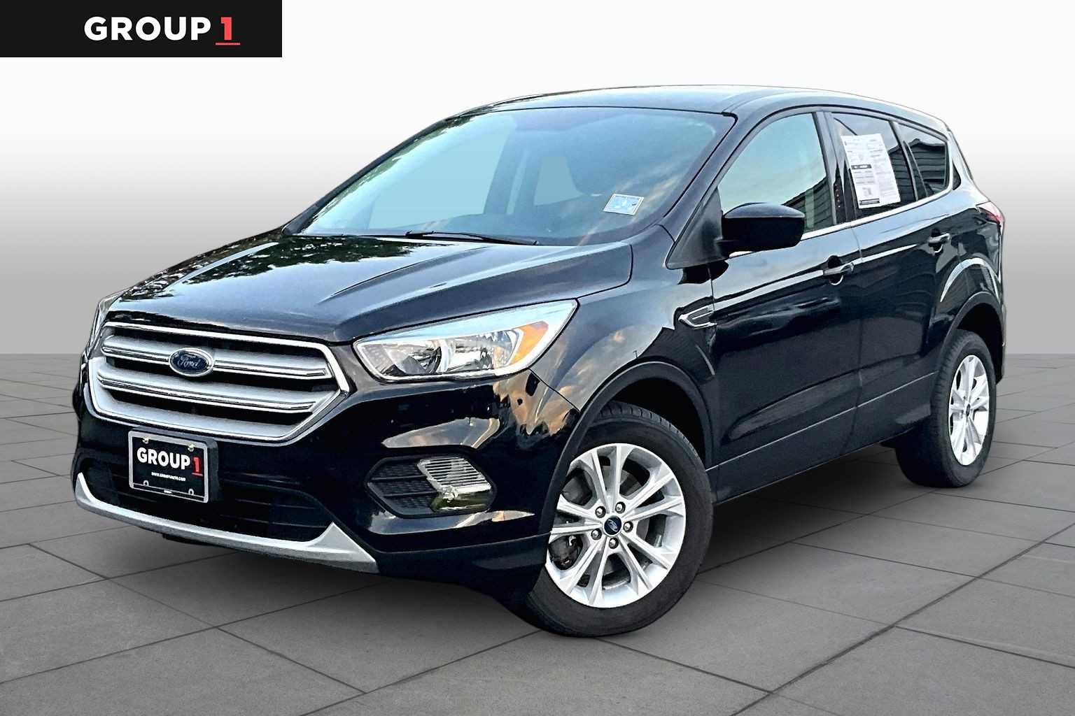 Used 2019 Ford Escape SE AWD/4WD image 1