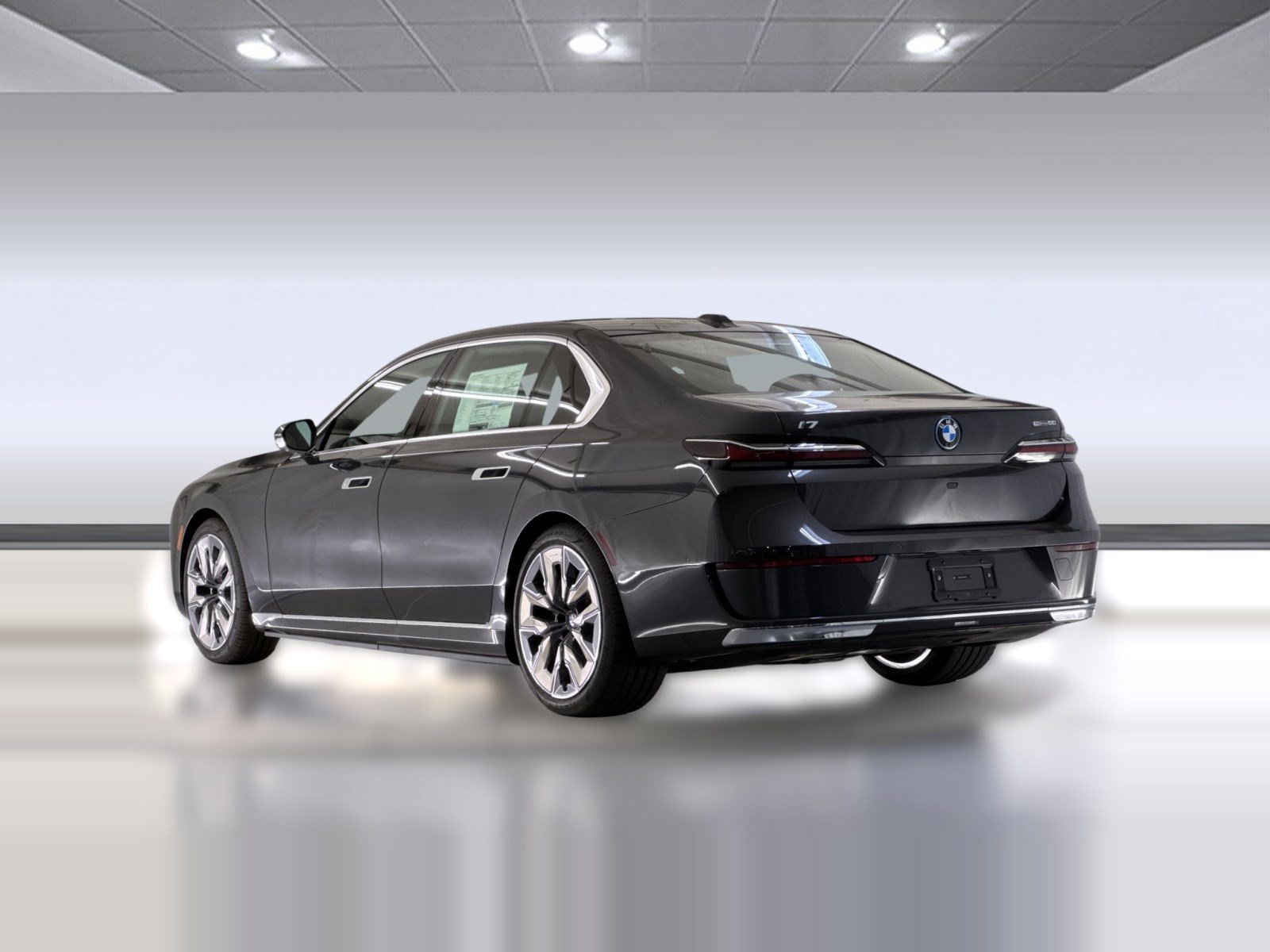 Used 2026 BMW i7 eDrive50 RWD image 3