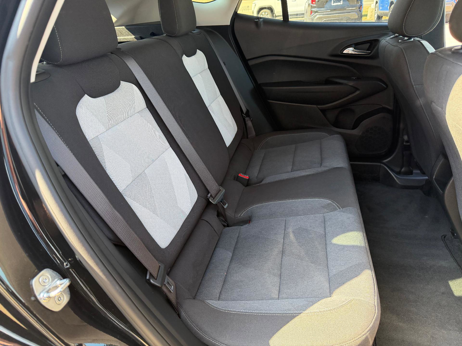 Certified 2024 Chevrolet Trax LS image 37