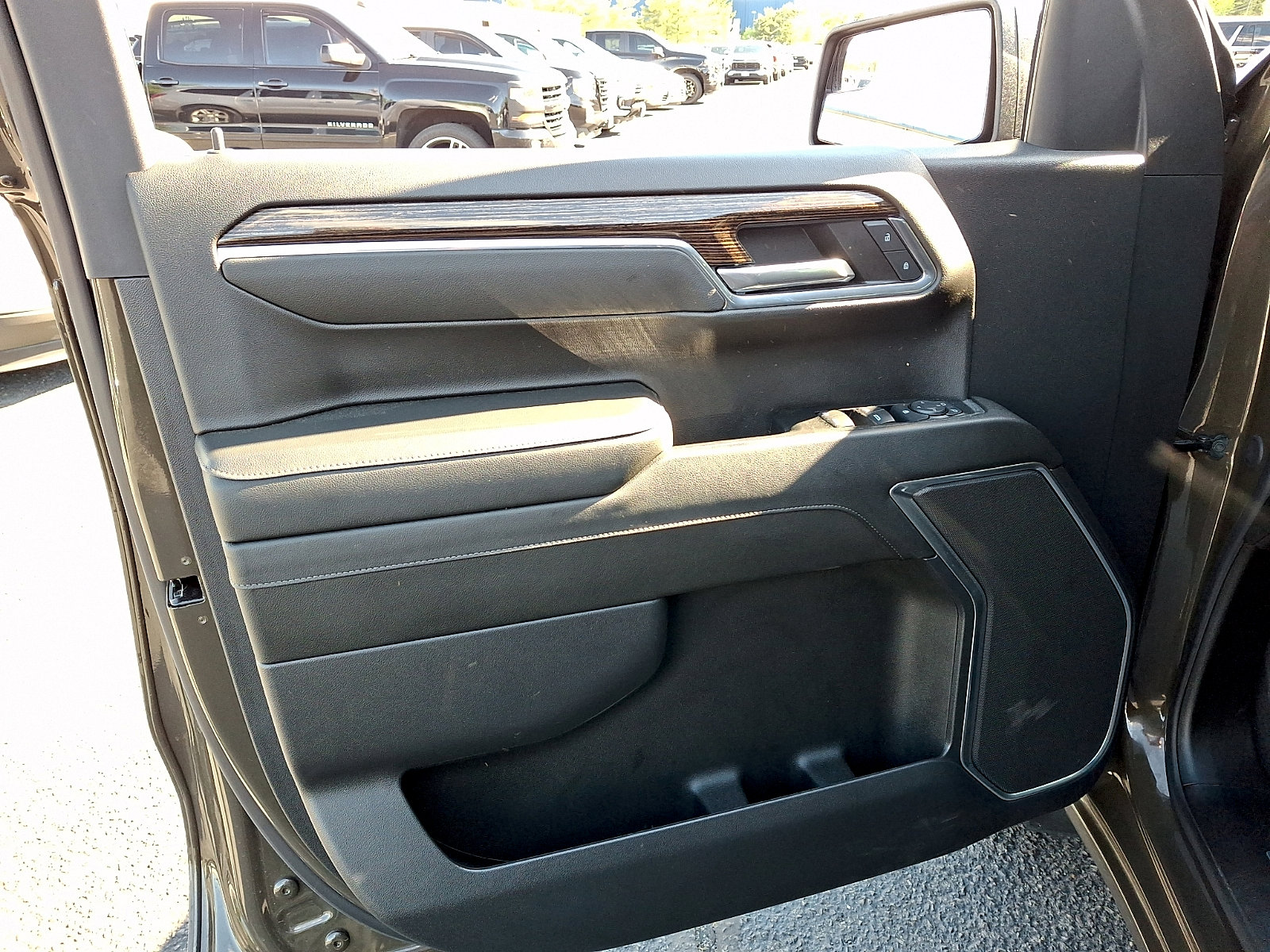 Certified 2024 GMC Sierra 1500 Elevation AWD/4WD image 12